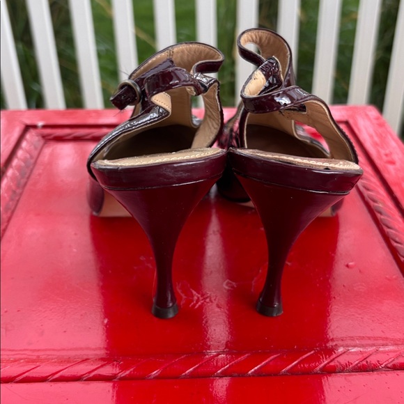 Joan & David Patented Maroon Heels Size 7, Gorgeous - Picture 4 of 7